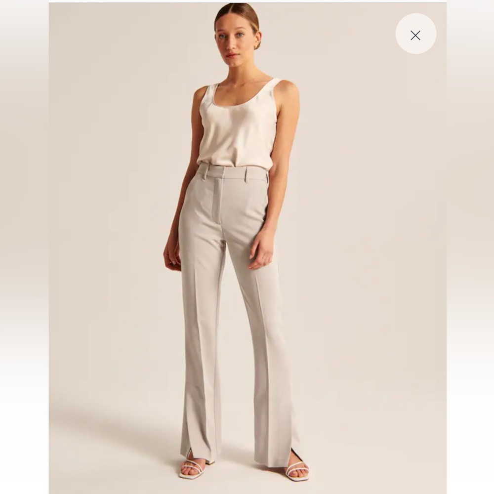 Abercrombie & Fitch Tailored Flare Pants